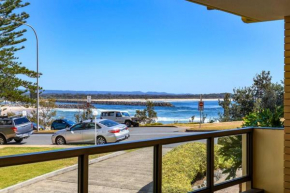 Beachside Bliss - location, location at Town Beach